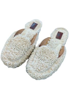 Ugg Cosette Sheepskin Slippers in Ivory